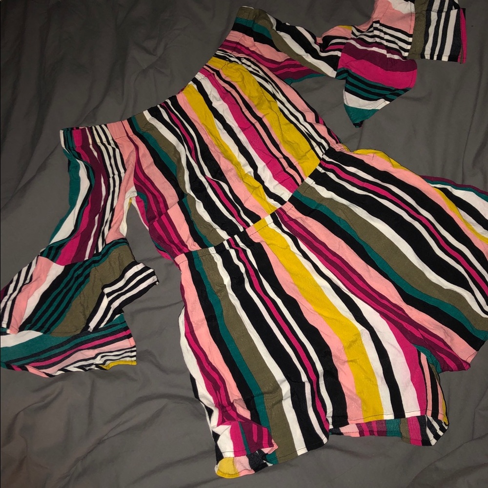 Express Romper - Picture 4 of 5